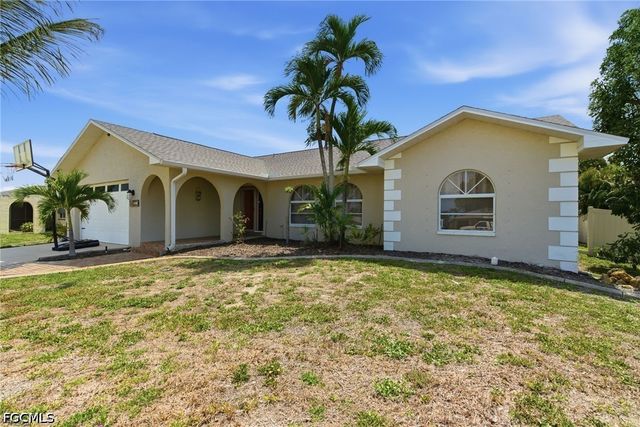 3803 Pelican BLVD, Cape Coral, FL 33914