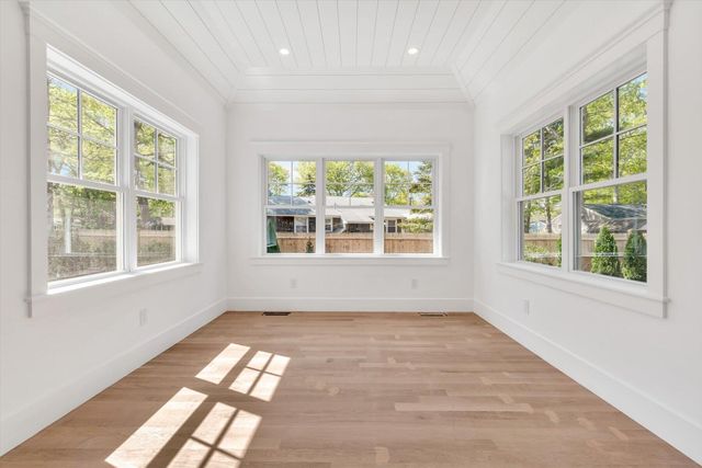 49 Striper Lane, East Falmouth, MA 02536