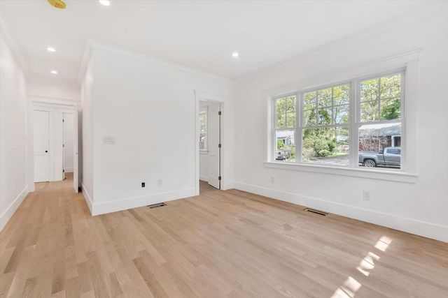 49 Striper Lane, East Falmouth, MA 02536