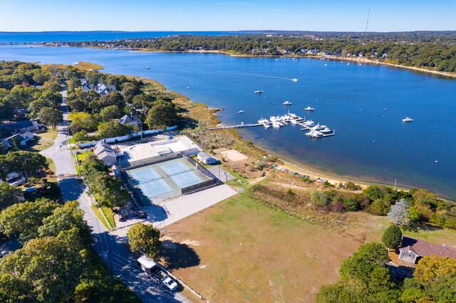 49 Striper Lane, East Falmouth, MA 02536