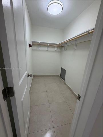 425 E 17th St Rear, Hialeah, FL 33010