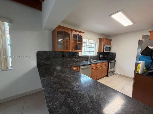 425 E 17th St Rear, Hialeah, FL 33010