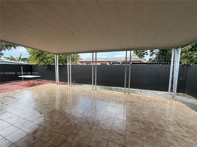 425 E 17th St Rear, Hialeah, FL 33010