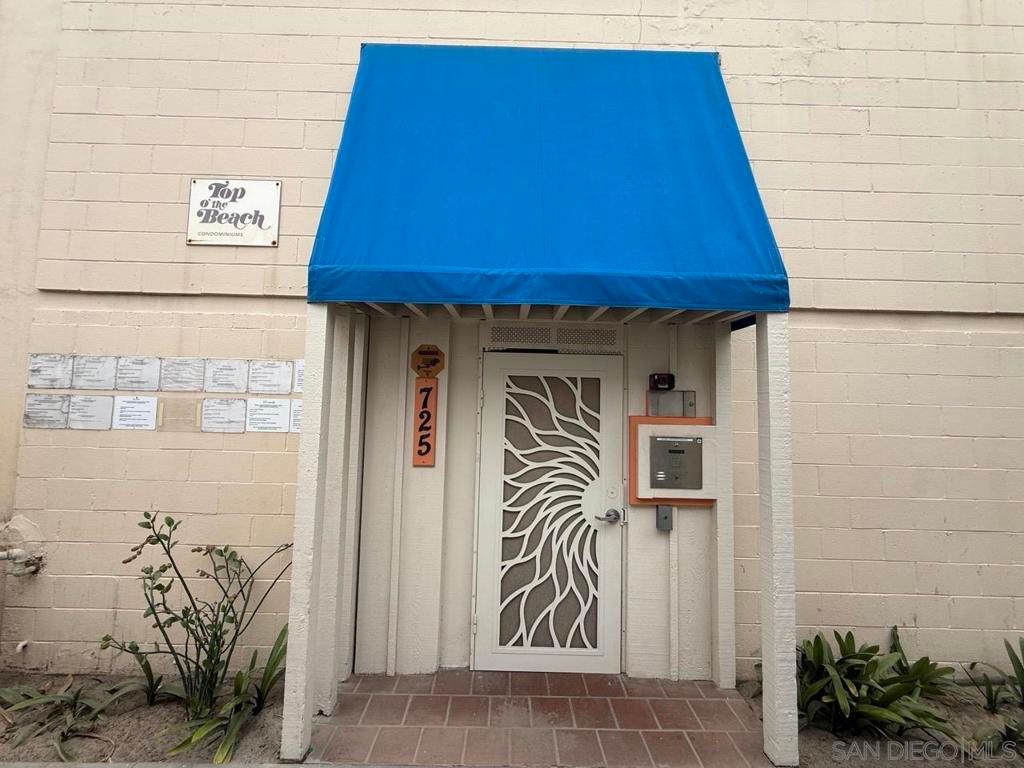 725 Redondo Ct 22, San Diego, CA 92109 — exterior