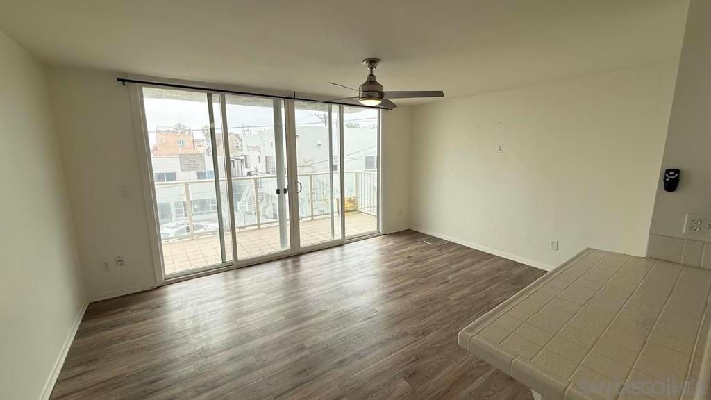 725 Redondo Ct 22, San Diego, CA 92109 — photo 2
