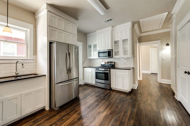 1318 Fairmount Avenue, Fort Worth, TX 76104