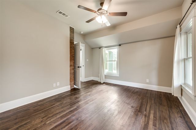 1318 Fairmount Avenue, Fort Worth, TX 76104
