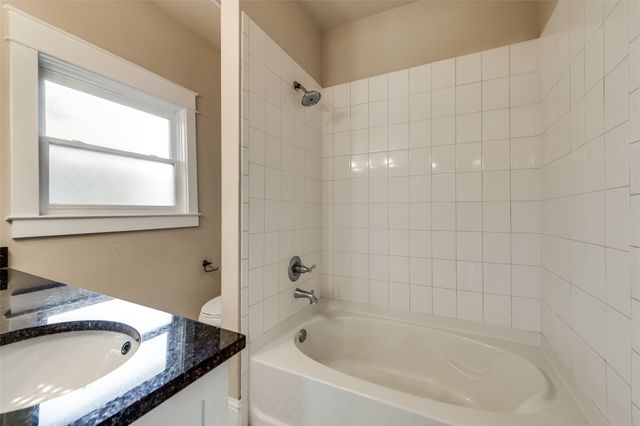 1318 Fairmount Avenue, Fort Worth, TX 76104