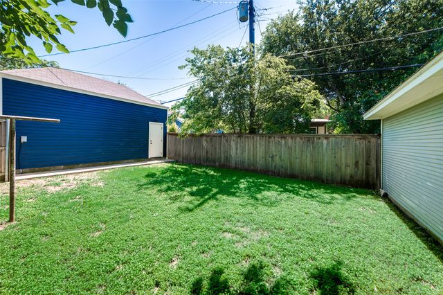 1318 Fairmount Avenue, Fort Worth, TX 76104
