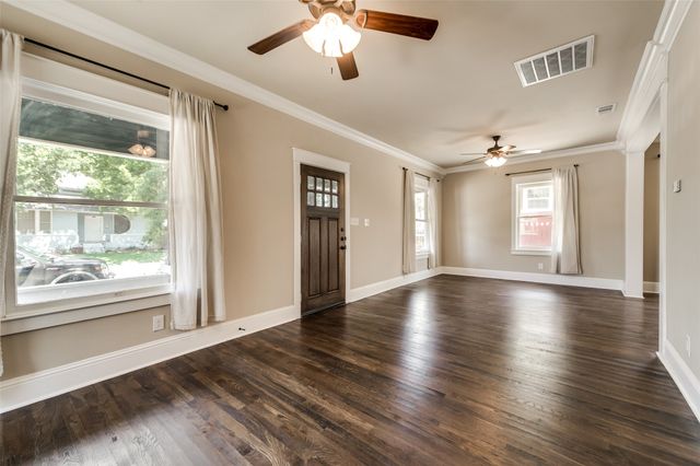 1318 Fairmount Avenue, Fort Worth, TX 76104