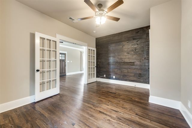 1318 Fairmount Avenue, Fort Worth, TX 76104
