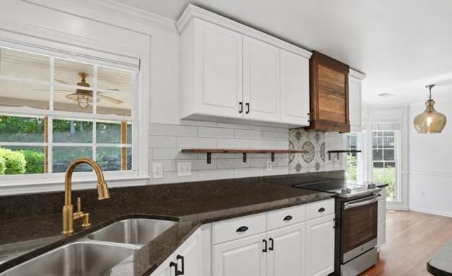 194 Hunters Crossing, Dallas, GA 30157