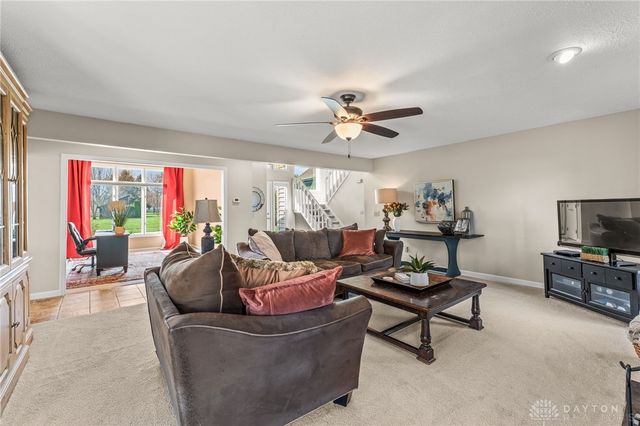 8638 Sycamore Trails Drive, Springboro, OH 45066