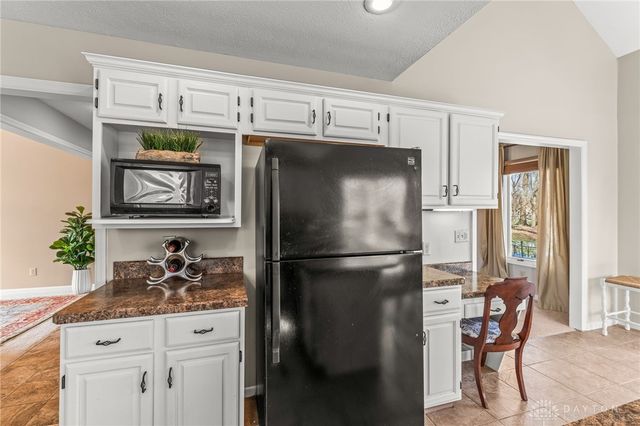 8638 Sycamore Trails Drive, Springboro, OH 45066