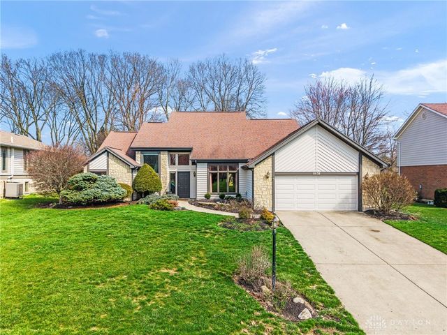 8638 Sycamore Trails Drive, Springboro, OH 45066