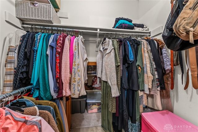 8638 Sycamore Trails Drive, Springboro, OH 45066