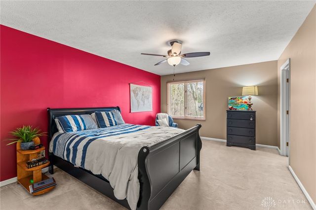 8638 Sycamore Trails Drive, Springboro, OH 45066