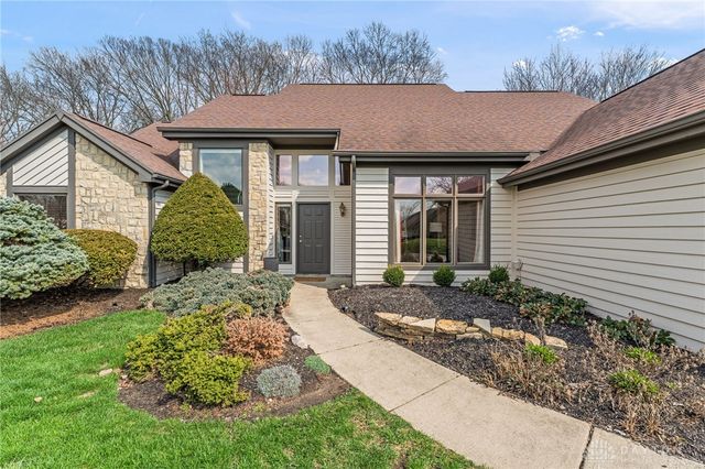 8638 Sycamore Trails Drive, Springboro, OH 45066