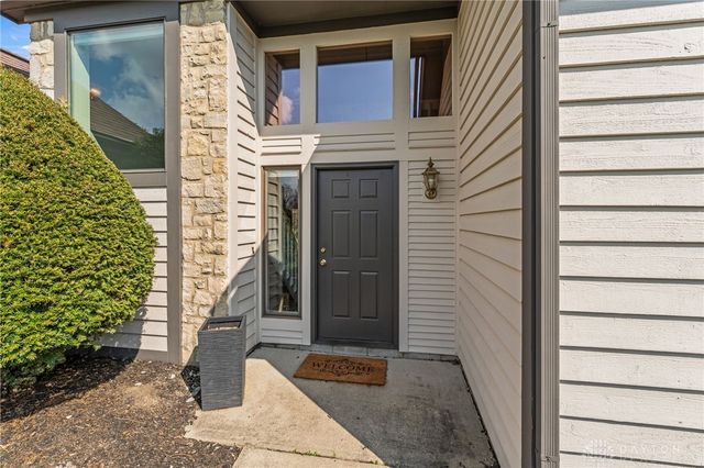 8638 Sycamore Trails Drive, Springboro, OH 45066