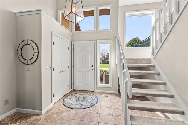 8638 Sycamore Trails Drive, Springboro, OH 45066