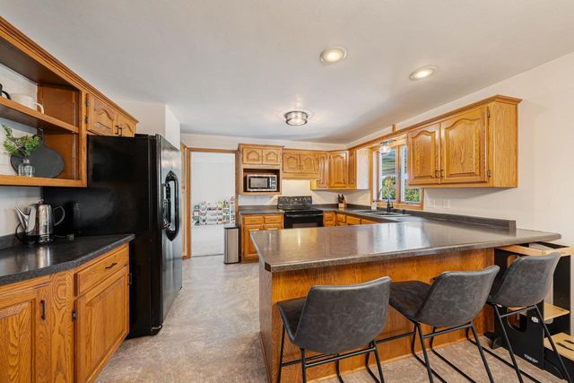 2543 W SUNNYVIEW CIRCLE, Appleton, WI 54914