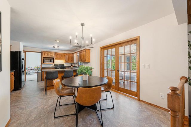2543 W SUNNYVIEW CIRCLE, Appleton, WI 54914