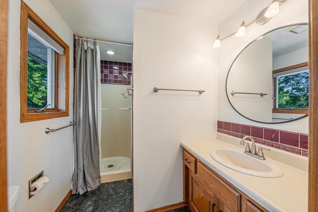 2543 W SUNNYVIEW CIRCLE, Appleton, WI 54914