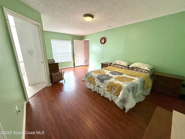 585 Bella Vista Drive, Titusville, FL 32780