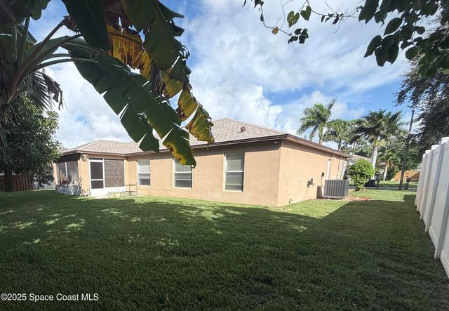 585 Bella Vista Drive, Titusville, FL 32780