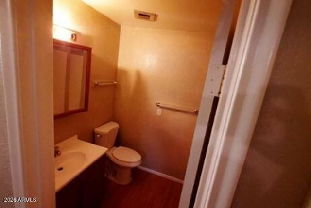 1138 E 2nd Street C, Mesa, AZ 85203