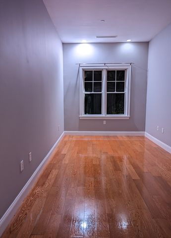 655 East Second 209, Boston, MA 02127