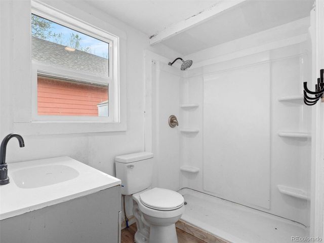 2510 Brentwood St, Lakewood, CO 80214