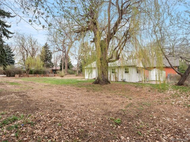 2510 Brentwood St, Lakewood, CO 80214