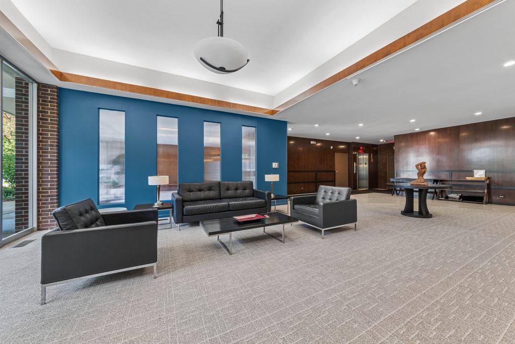 2025 Sherman Avenue 201, Evanston, IL 60201 — photo 3