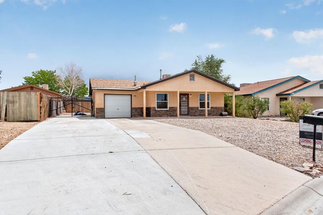 10 Nehemiah Place, Los Lunas, NM 87031