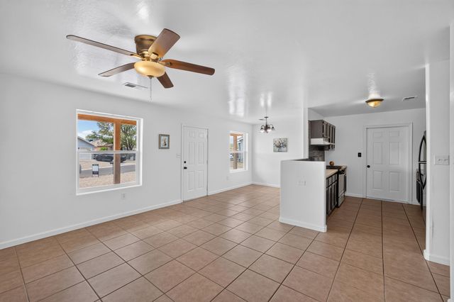 10 Nehemiah Place, Los Lunas, NM 87031