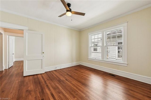 213 Westover Terrace, Greensboro, NC 27403