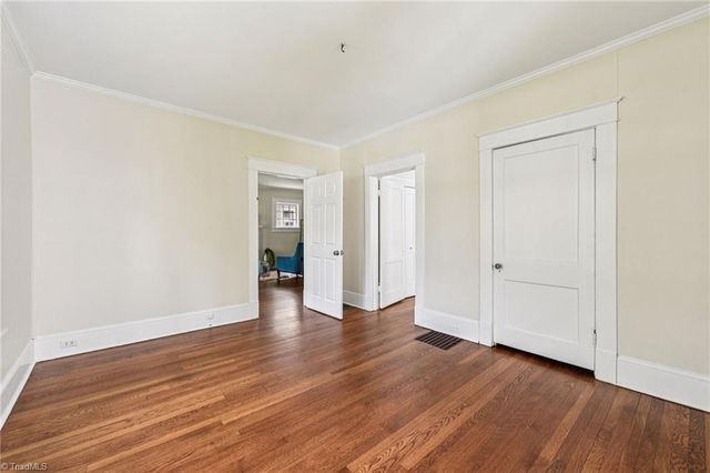 213 Westover Terrace, Greensboro, NC 27403