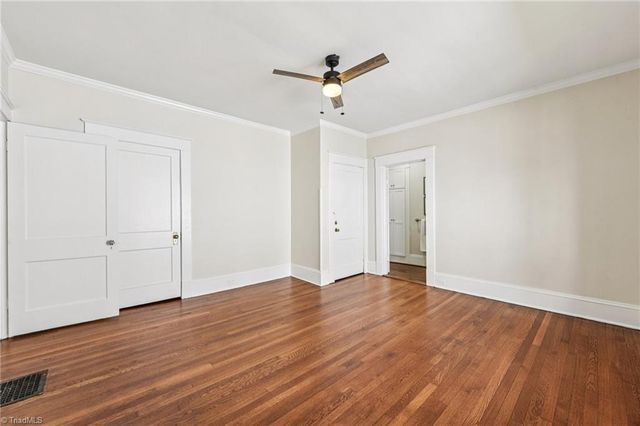 213 Westover Terrace, Greensboro, NC 27403