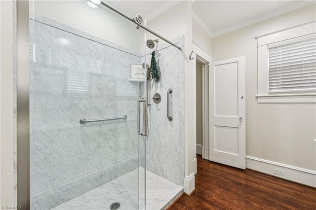 213 Westover Terrace, Greensboro, NC 27403