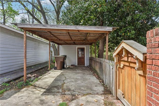 213 Westover Terrace, Greensboro, NC 27403