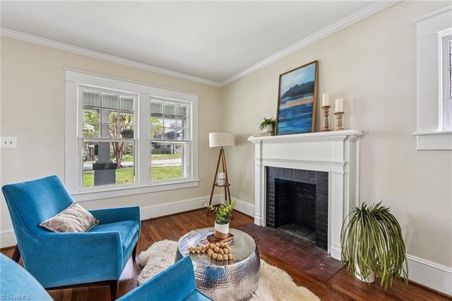 213 Westover Terrace, Greensboro, NC 27403