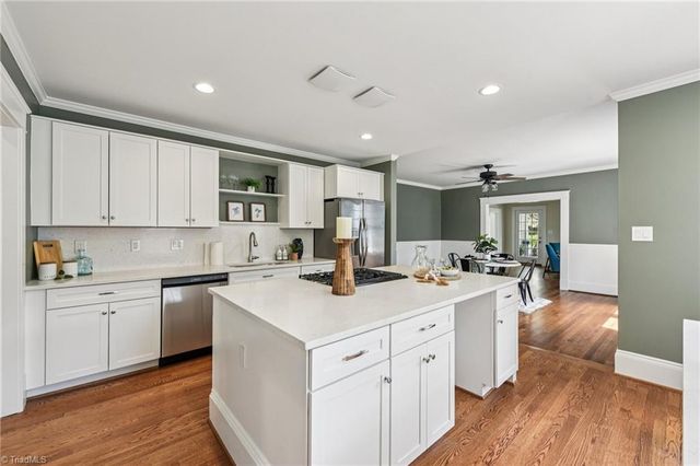 213 Westover Terrace, Greensboro, NC 27403