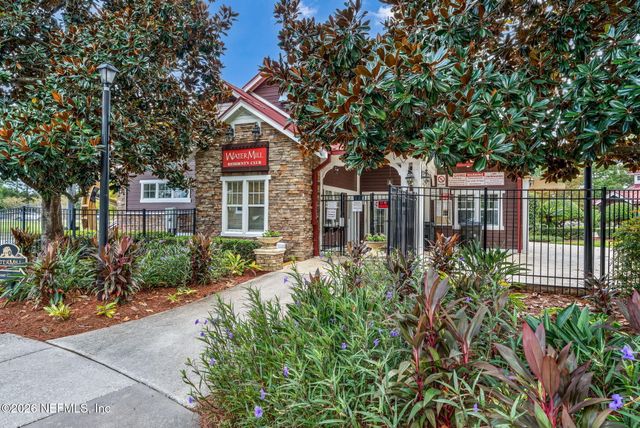 9478 BEMBRIDGE MILL Drive, Jacksonville, FL 32244