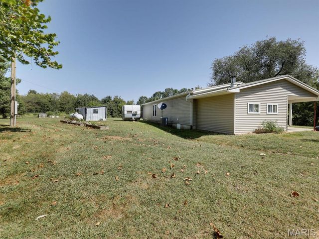 19613 State Highway Y, Lewistown, MO 63452