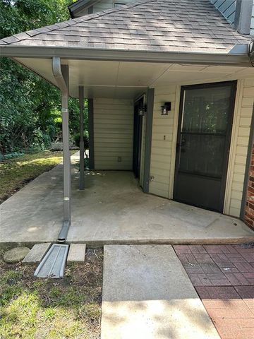 703 Small Oaks, Oklahoma City, OK 73110
