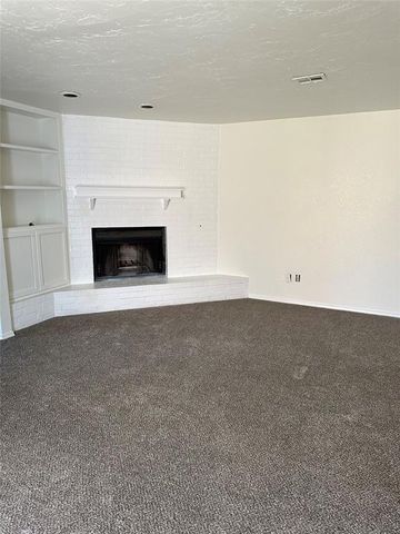 703 Small Oaks, Oklahoma City, OK 73110