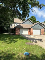 703 Small Oaks, Oklahoma City, OK 73110