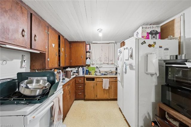 3450 Sparta Road, North Wilkesboro, NC 28659