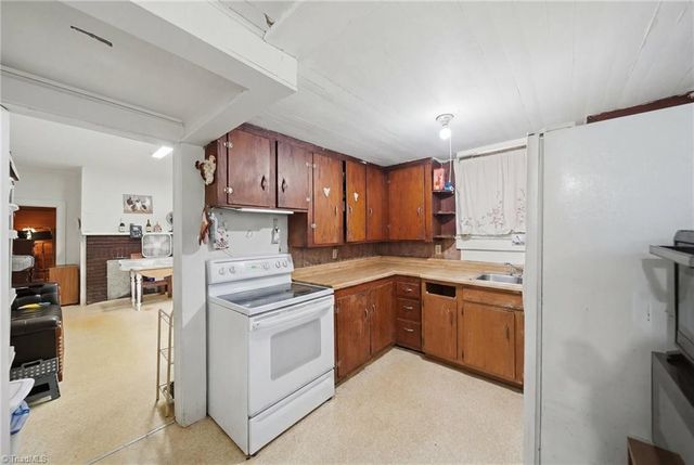 3450 Sparta Road, North Wilkesboro, NC 28659